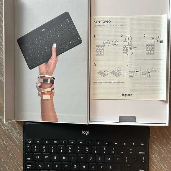 Logitech Keys-To-Go Super-Slim, Super-Light Bluetooth Keyboard - iPhone, iPad - Picture 4 of 6